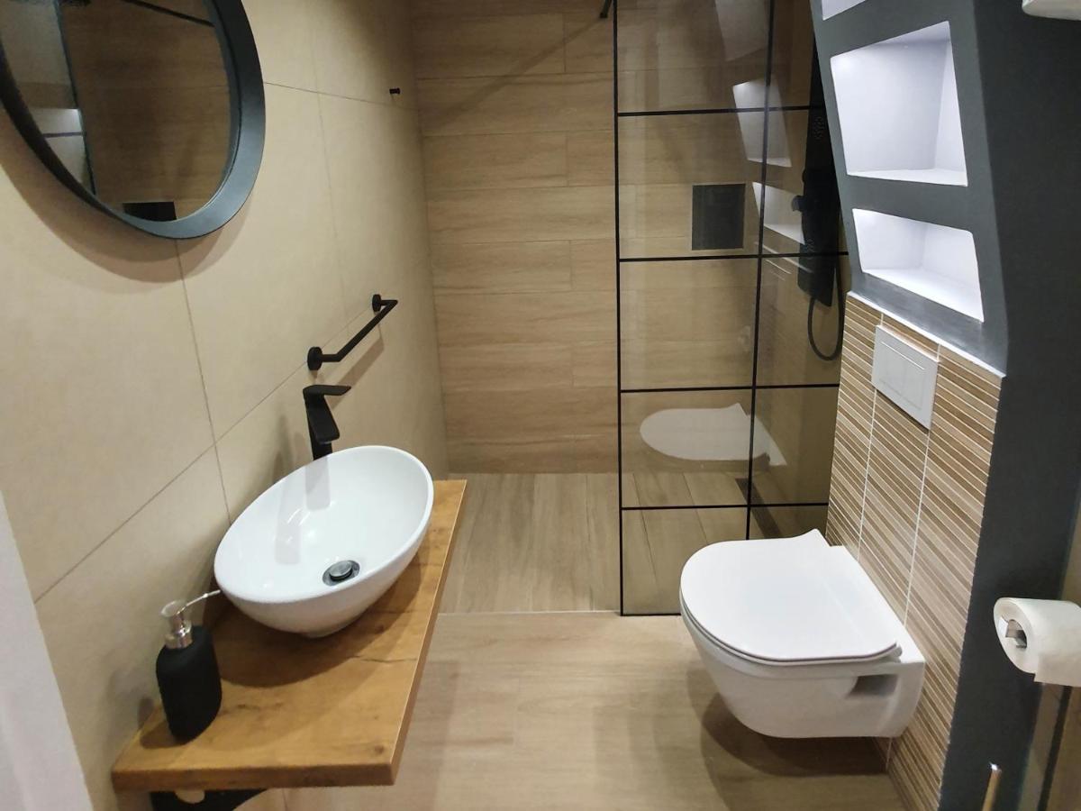 Apartments Kiwi Ровінь Екстер'єр фото